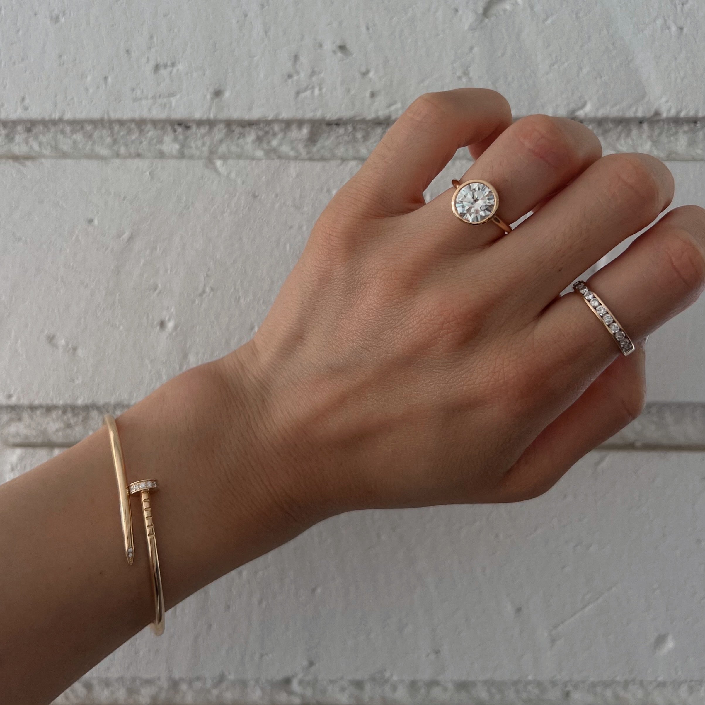 LYRA Slim Bezel Ring