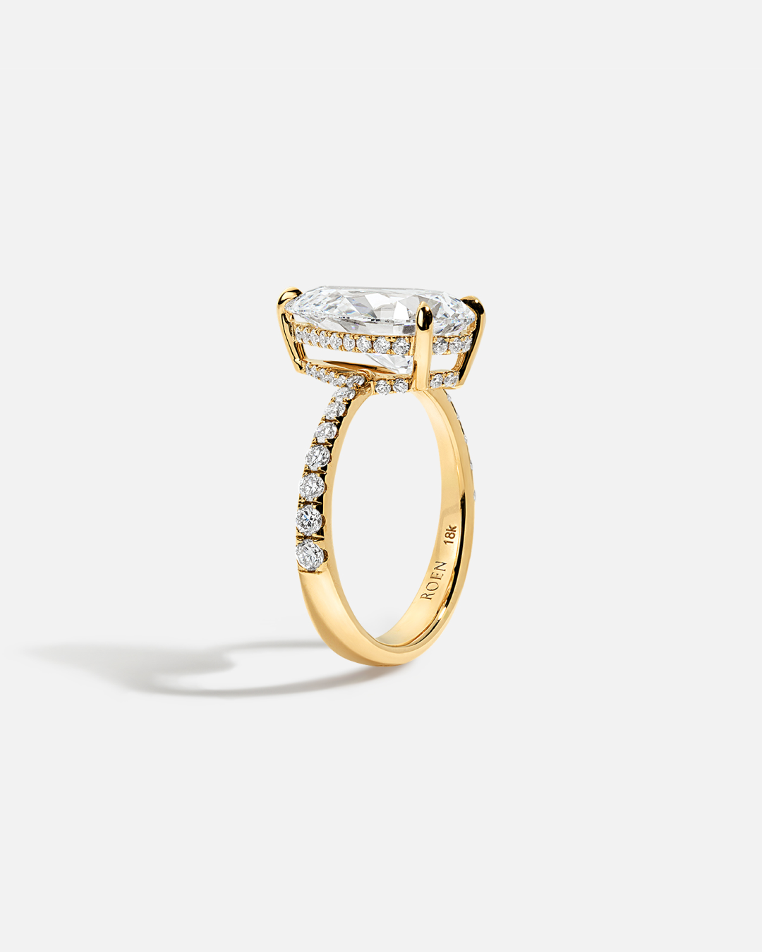 JULIA Tapered Solitaire