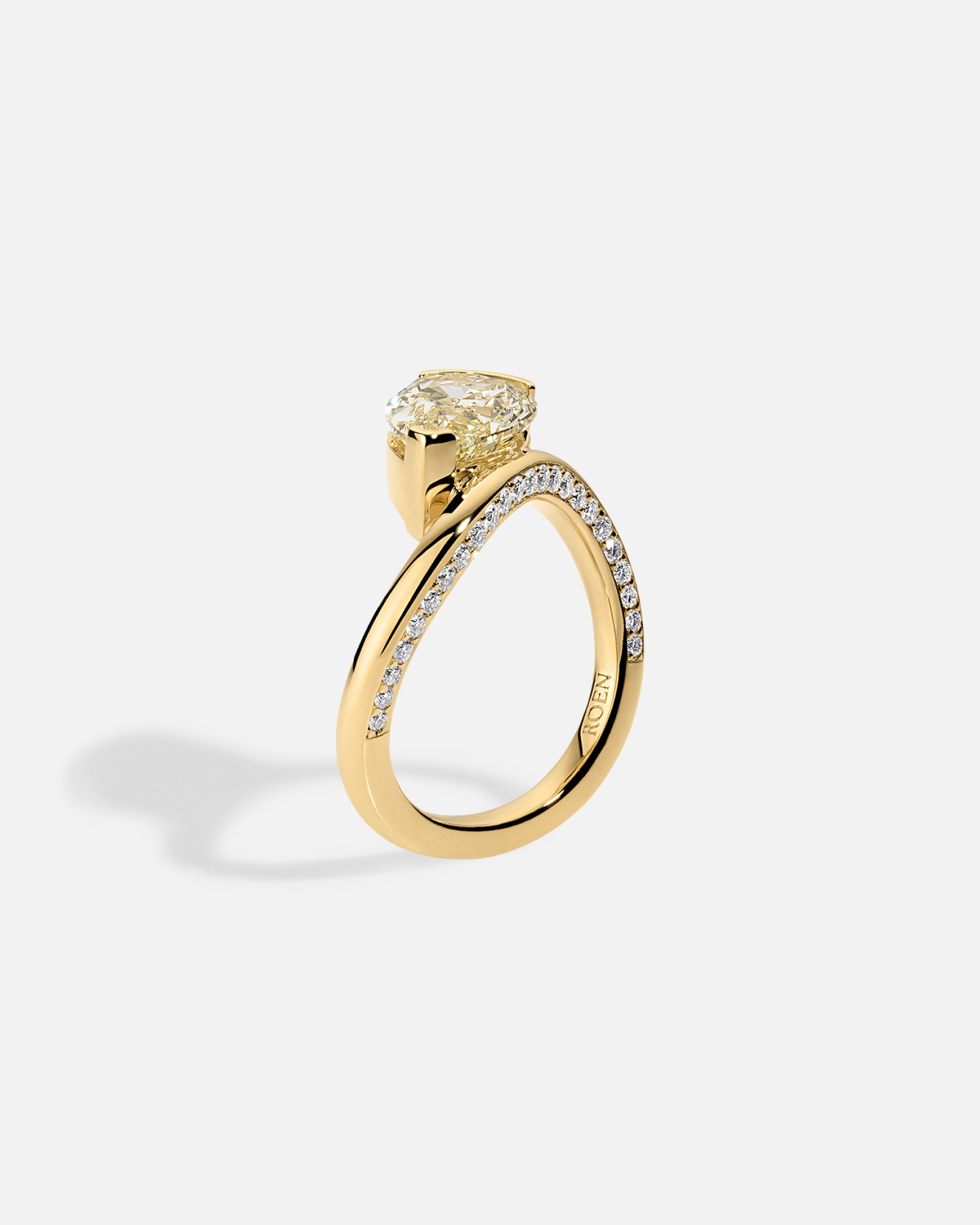 LAGUNA Wave Ring + Half Bezel, Yellow Diamond