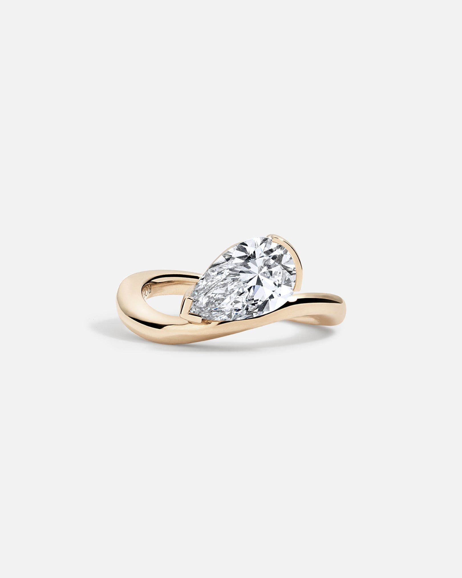 LAGUNA Wave Ring + Half Bezel, No Pavé