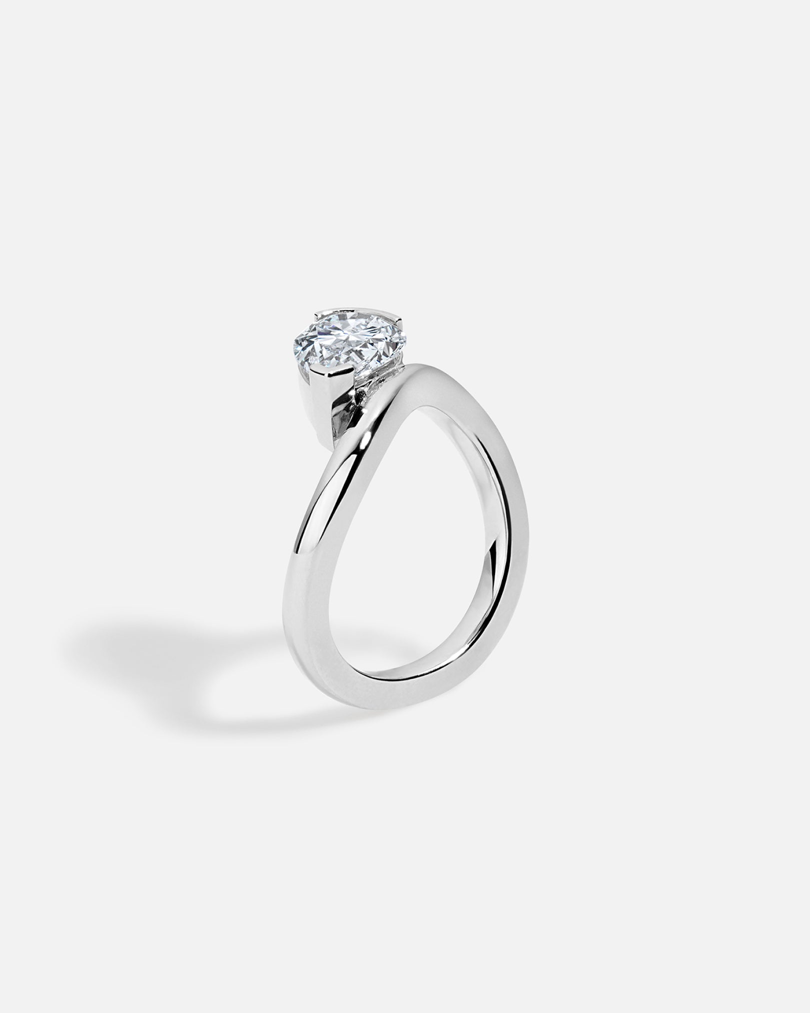 LAGUNA Wave Ring + Half Bezel, No Pavé