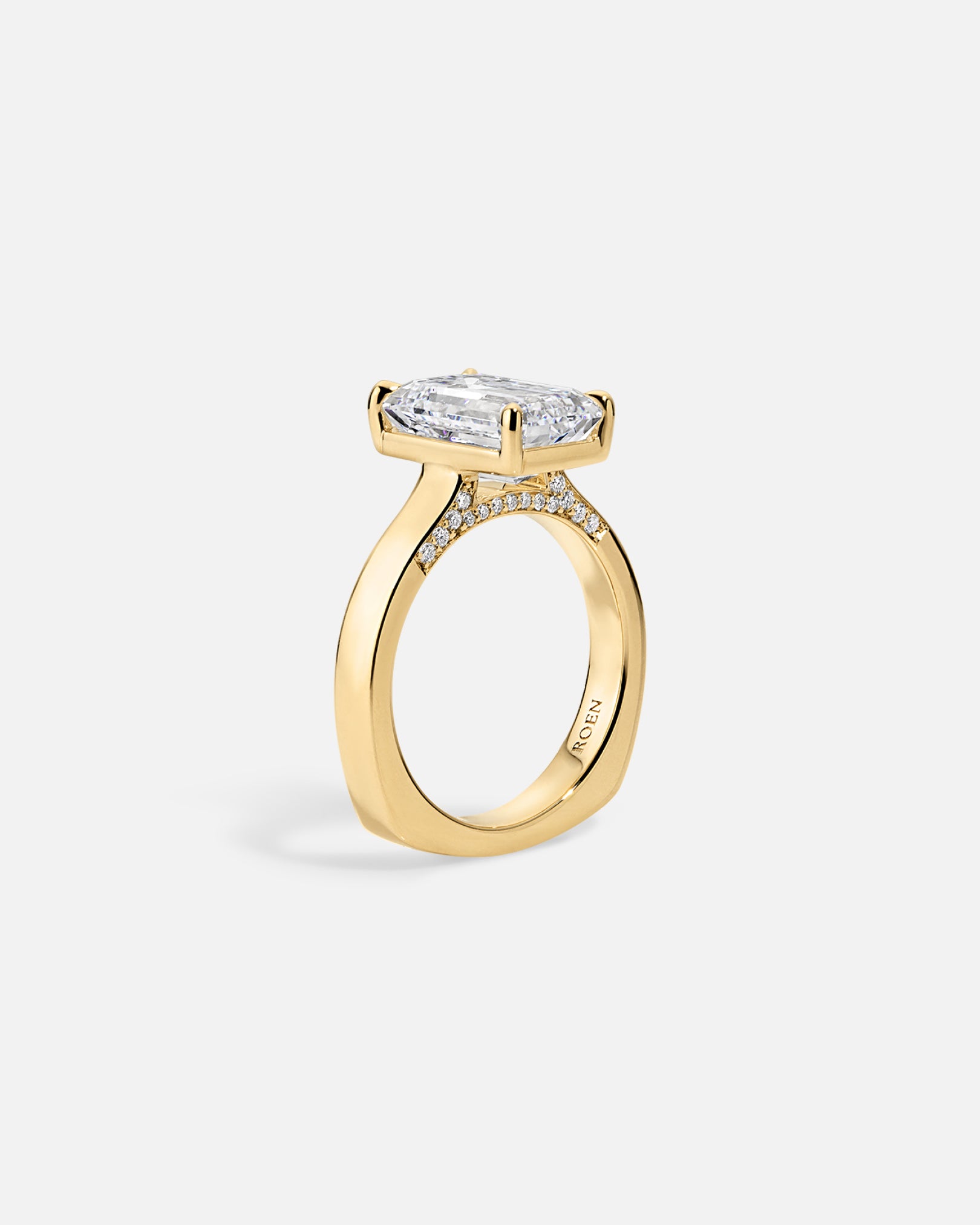KIRA Wide Band Solitaire