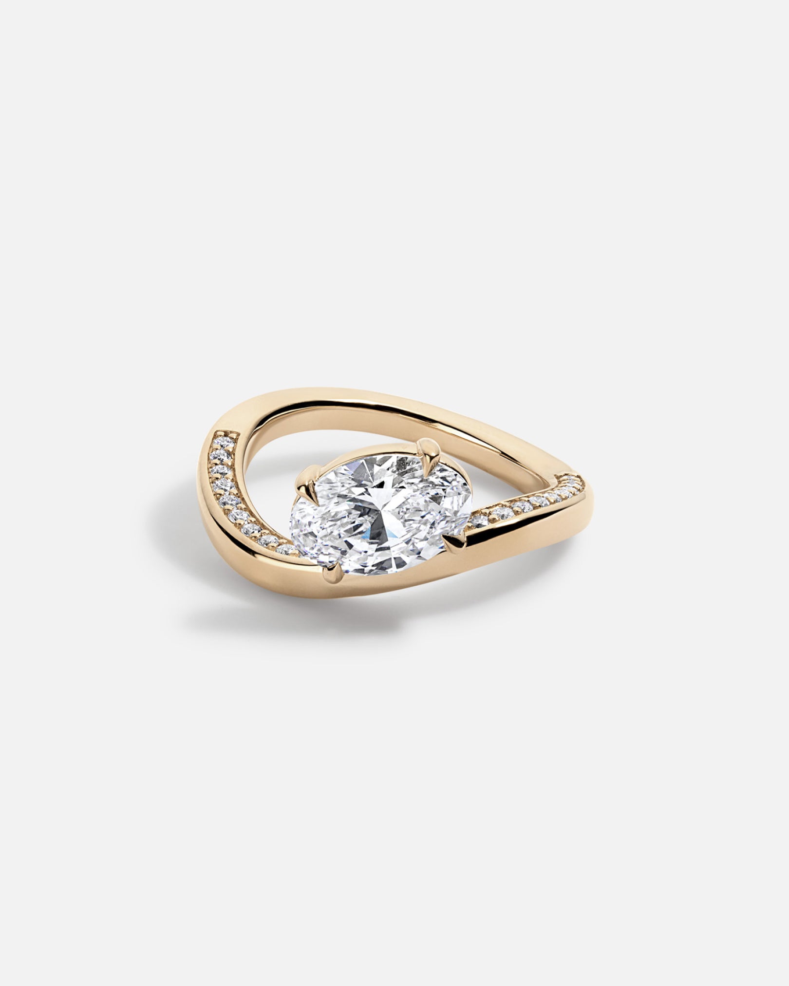 LAGUNA Wave Ring + Oval