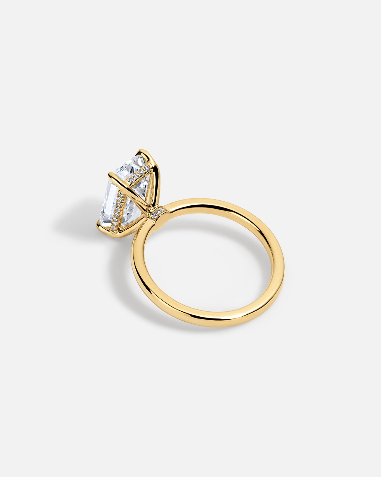 ROEN Petite Hidden Halo Solitaire