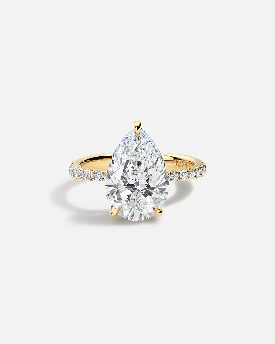 JULIA Tapered Solitaire