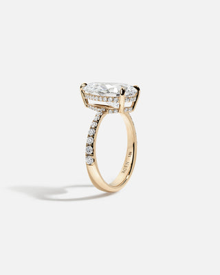 Ready-to-Buy | JULIA Tapered Solitaire + Pear