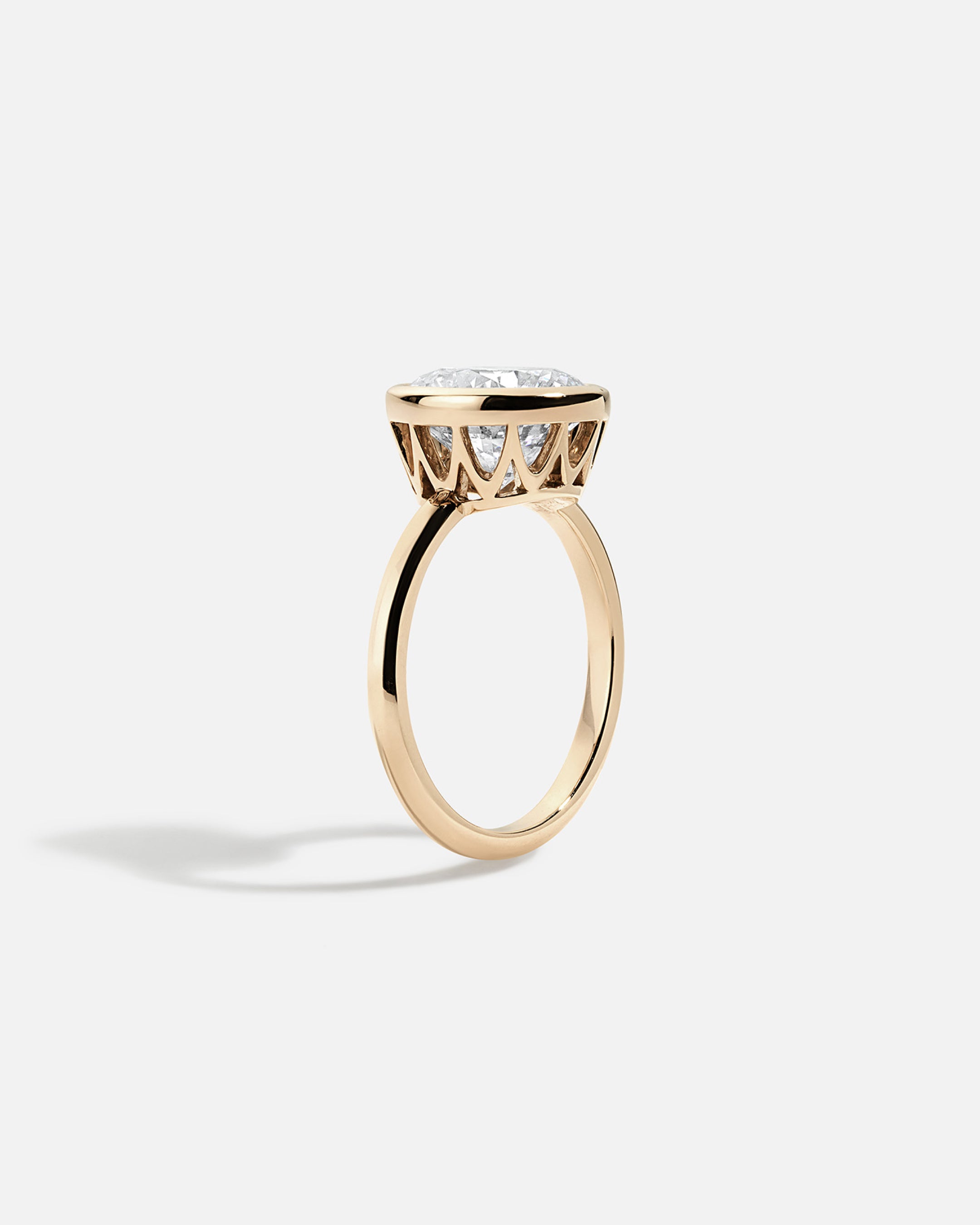 LYRA Slim Bezel Ring