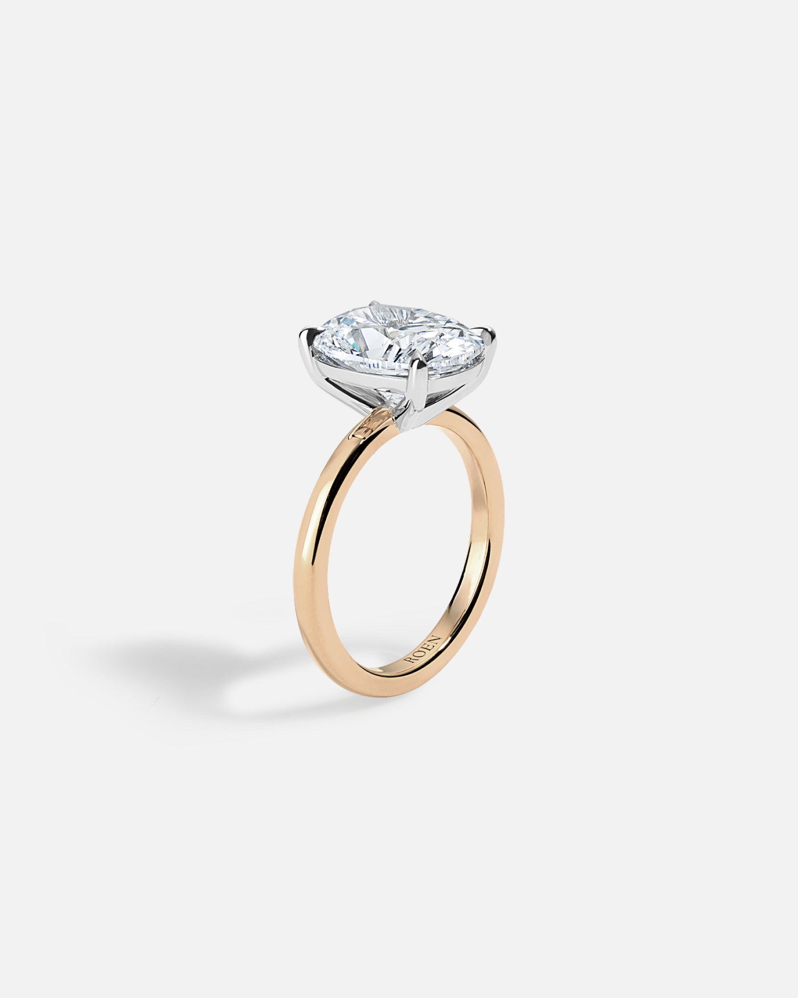 DARA 2-Tone Solitaire