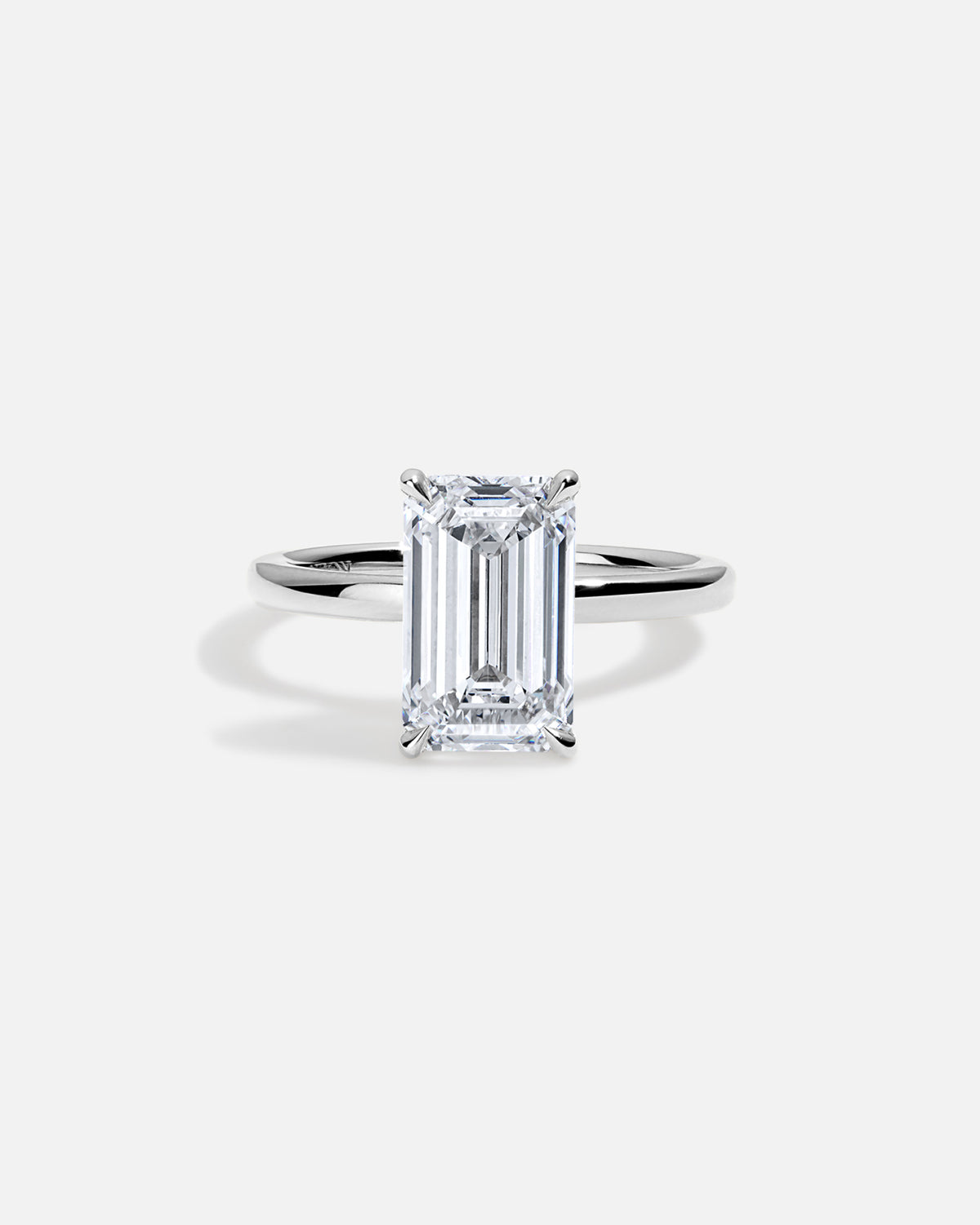 Cute Roen ROEN Petite Hidden Halo Solitaire
